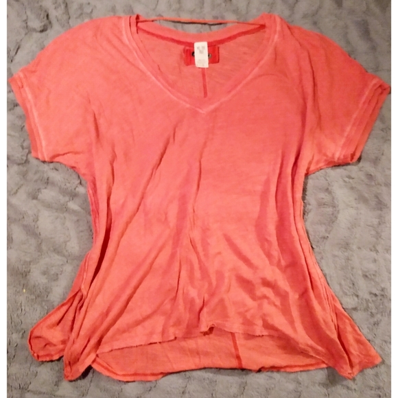 We the Free by FP " Take Me" boyfriend v-neck burnout tee destructed melon Med. - Picture 5 of 15